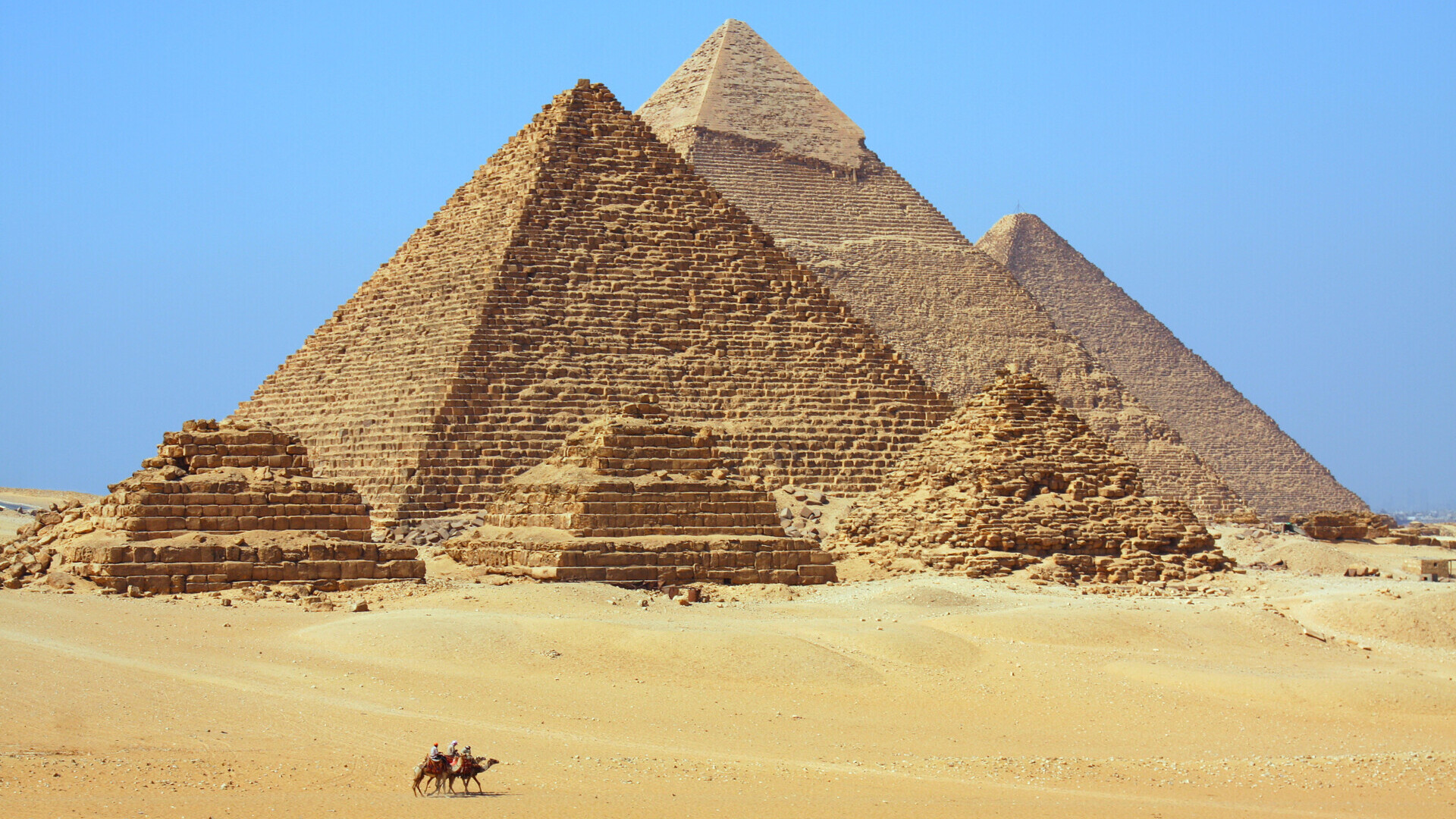 Monumente für die Ewigkeit - die Pyramiden von Gizeh — Foto: Dan Breckwoldt / shutterstock.com