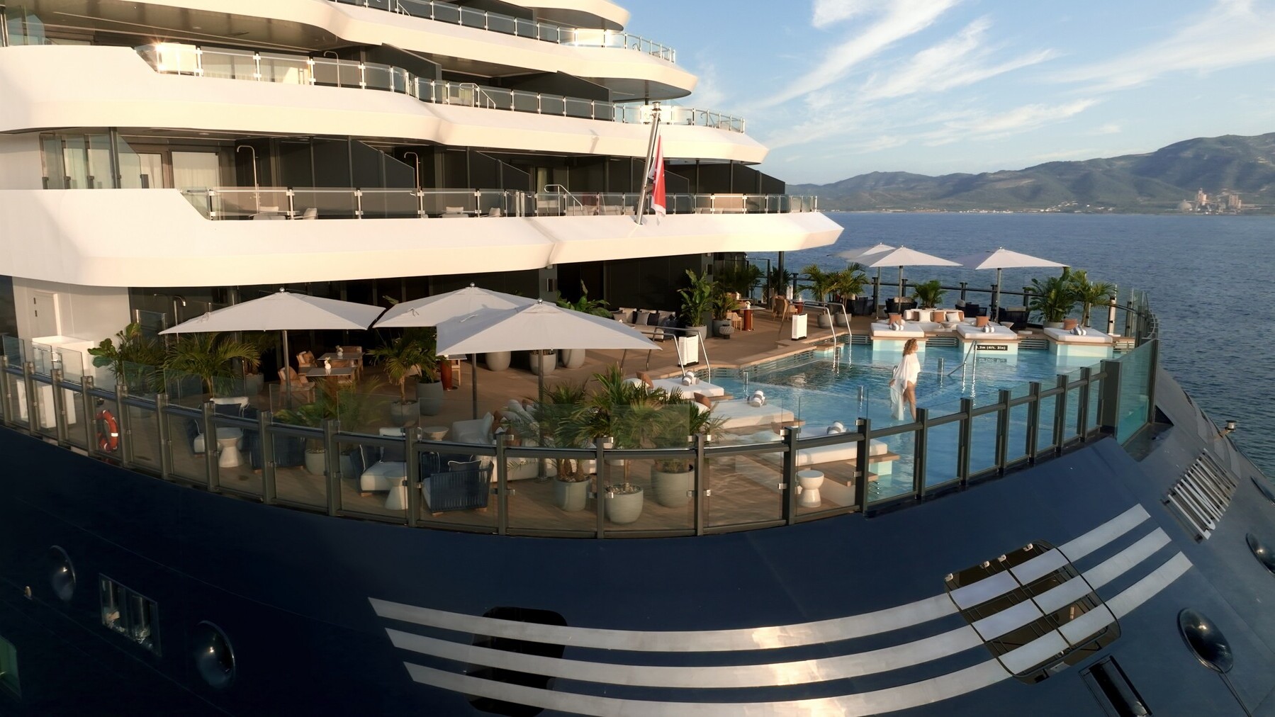 An Bord der Superyacht — Foto: Ritz-Carlton Yacht Collection