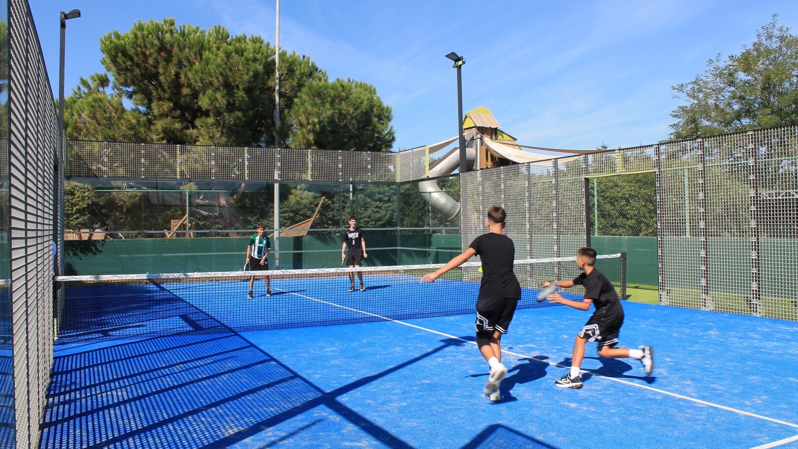 Padel Tennis auf Kos — Foto: Neptune Luxury Resort