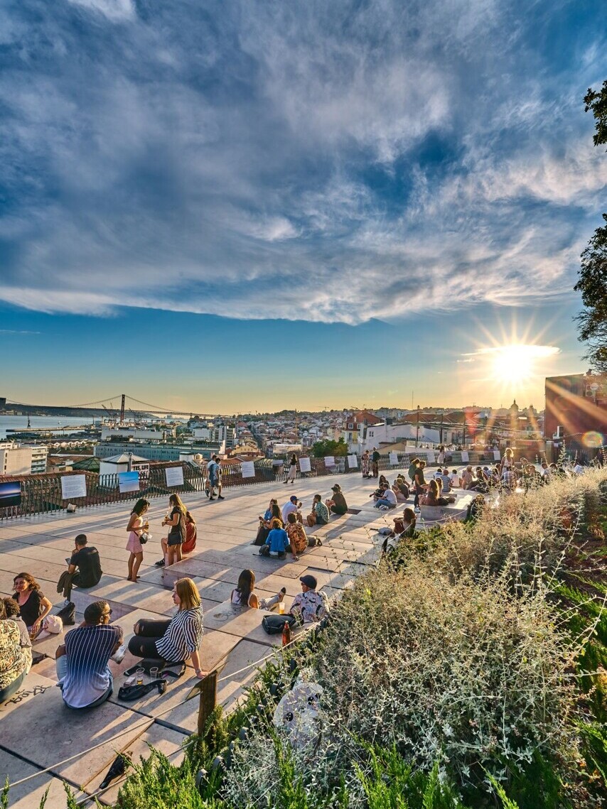 Miradouro de Santa Catarina — Foto: Turismo de Lisboa
