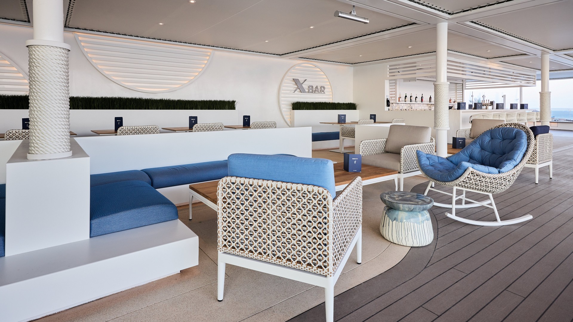 Mein Schiff Flow - X-Bar — Foto: TUI Cruises / Ren Supper