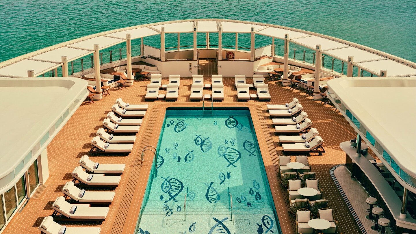 Four Seasons Yacht, Pool — Foto: Four Seasons Yachts