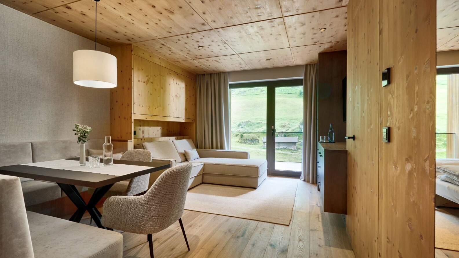 Neue Natur-Suite — Foto: Hotel Alpenhof