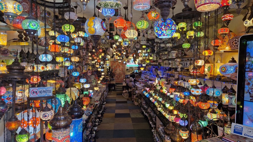 Farbenfrohes Kampong Glam &mdash; Foto: Dieter Putz