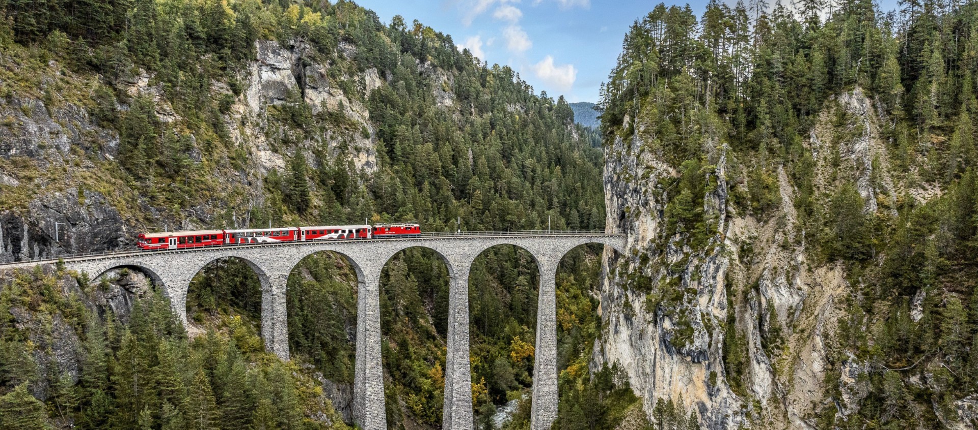 Landwasserwelt & Viaduktshuttle — Foto: Rhätische Bahn / Andrea Badrutt
