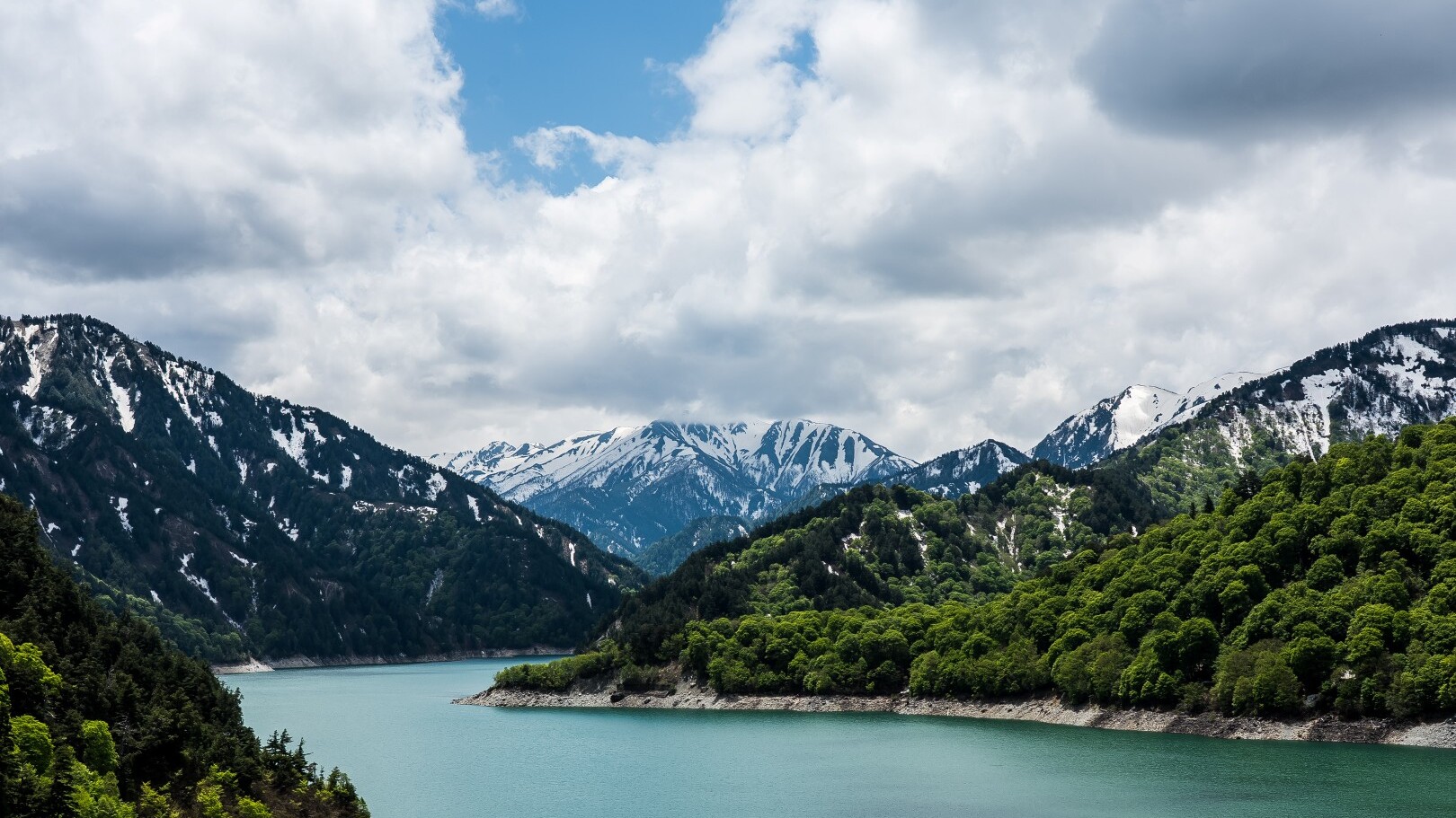 Hokuriku Kurobe, Tateyama Alps &mdash; Foto: AdobeStock / bereitgestellt von Sunny Cars