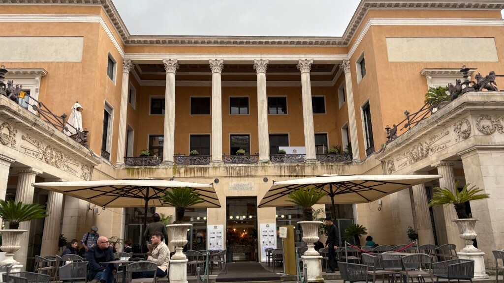 Café Pedrocchi, ein Tempel des Genusses — Foto: Wilfried Kropp