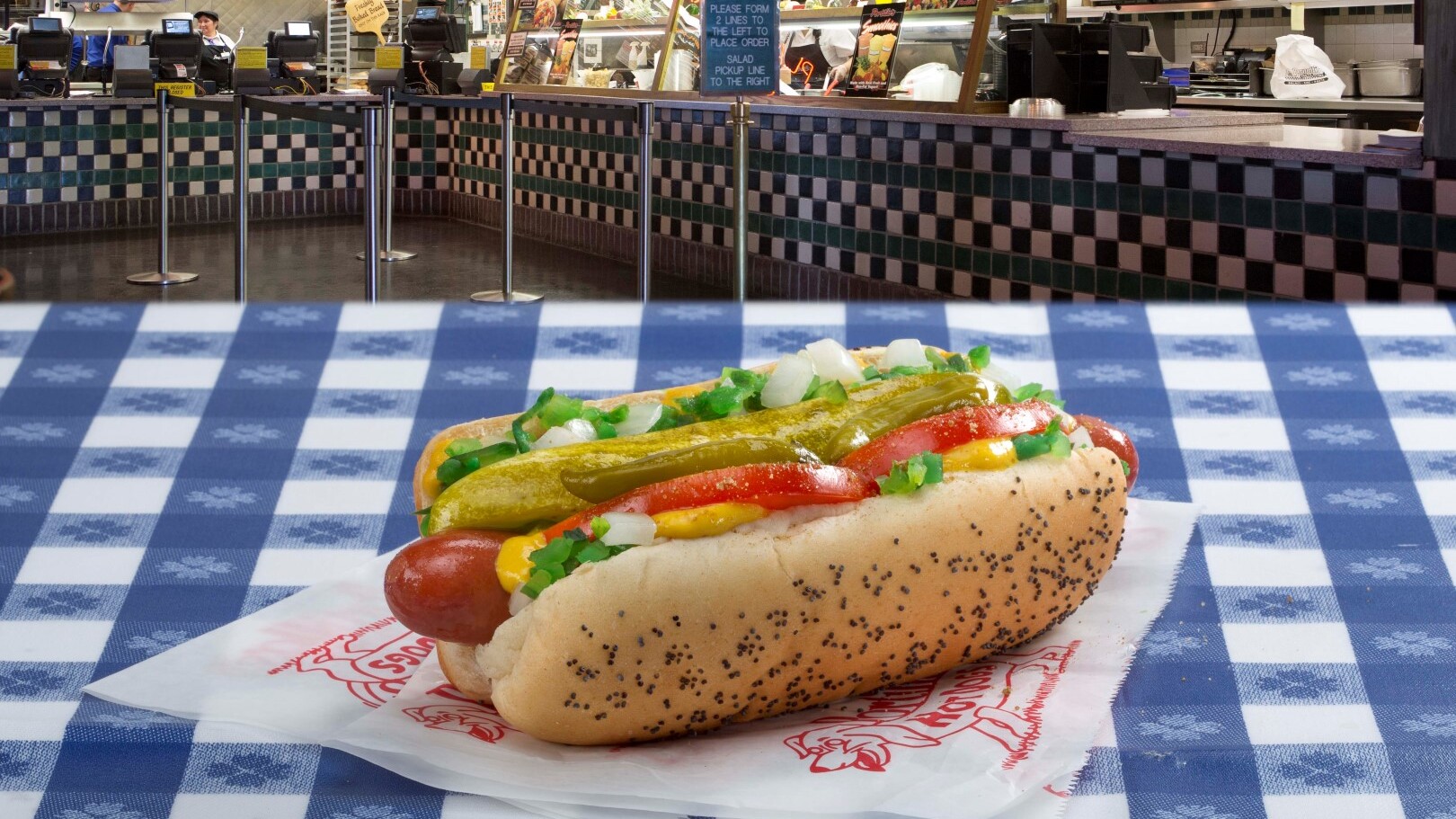 Portillo's Chicago Style Hot Dog   — Foto: Choose Chicago 
