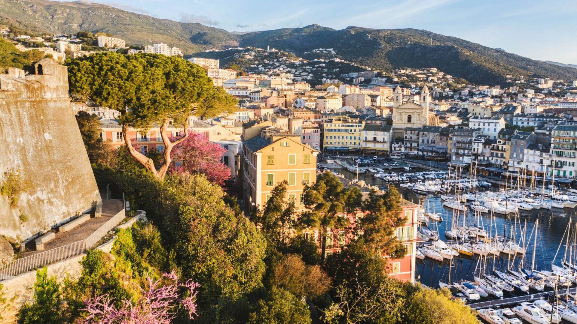 Bastia, Korsika — Foto: Atout France