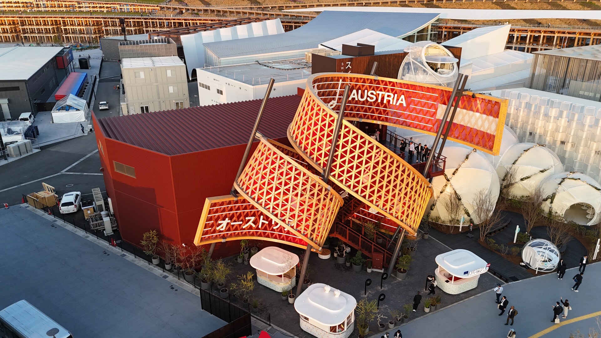 Österreich Pavillon auf der EXPO 2025 — Foto: ExpoAustria