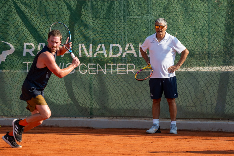 Toni Nadal Trainingserlebnis — Foto: Sani Resort