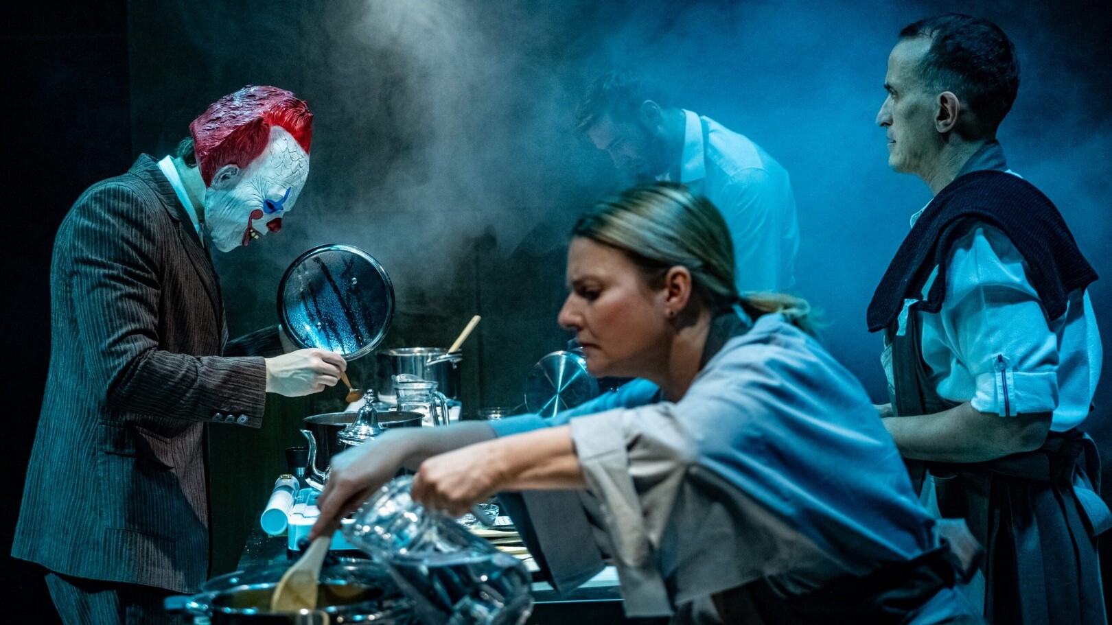 How to feed a dictator
 — Foto: Hynek Glos