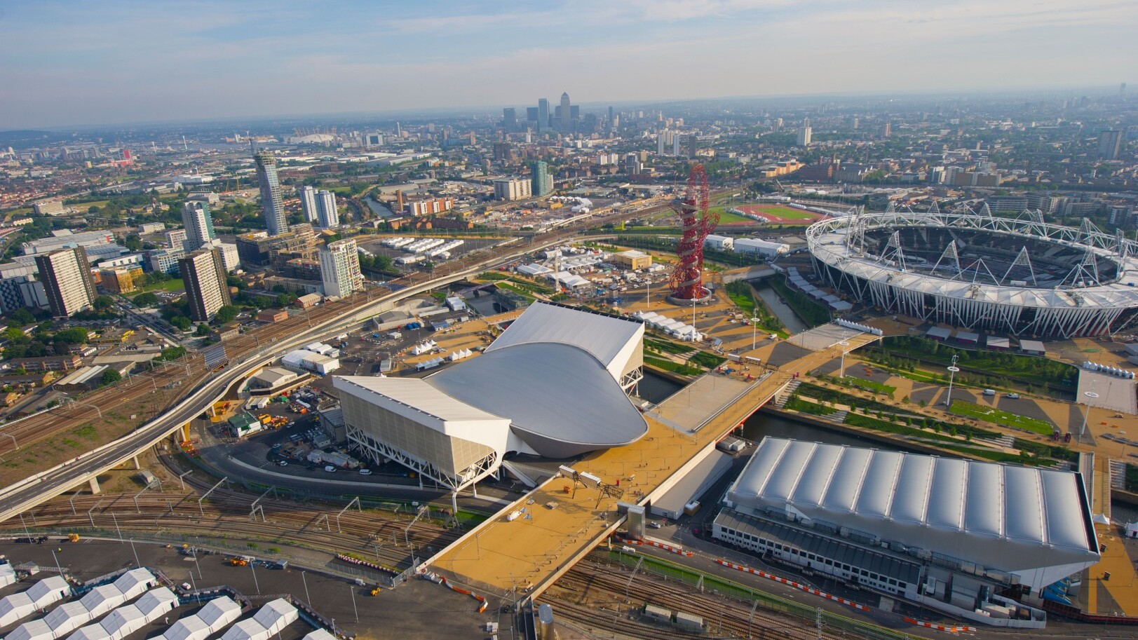 London, Queen Elizabeth Olympic Park &mdash; Foto: VisitBritain / Jason Hawkes