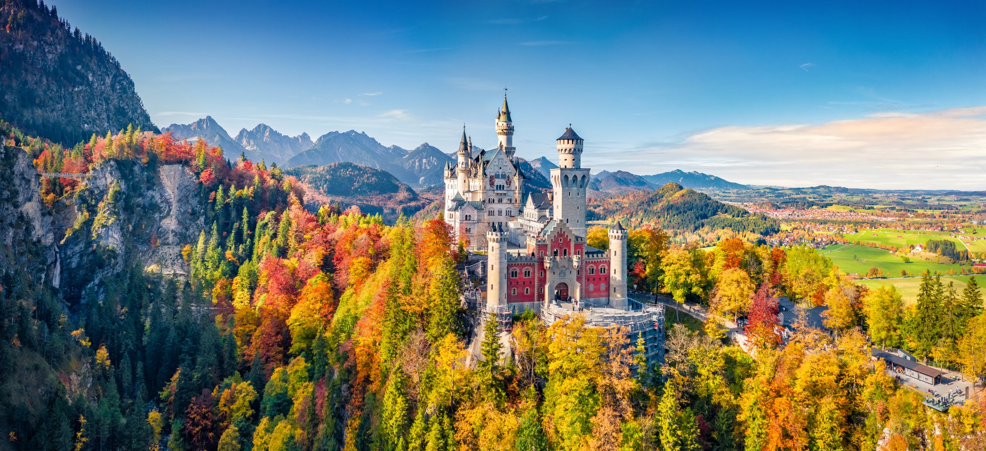 Neuschwanstein  &mdash; Foto: Andrew Mayovskyy / shutterstock