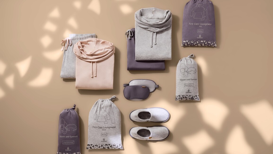 Emirates First Class Lounge Wear &mdash; Foto: Emirates
