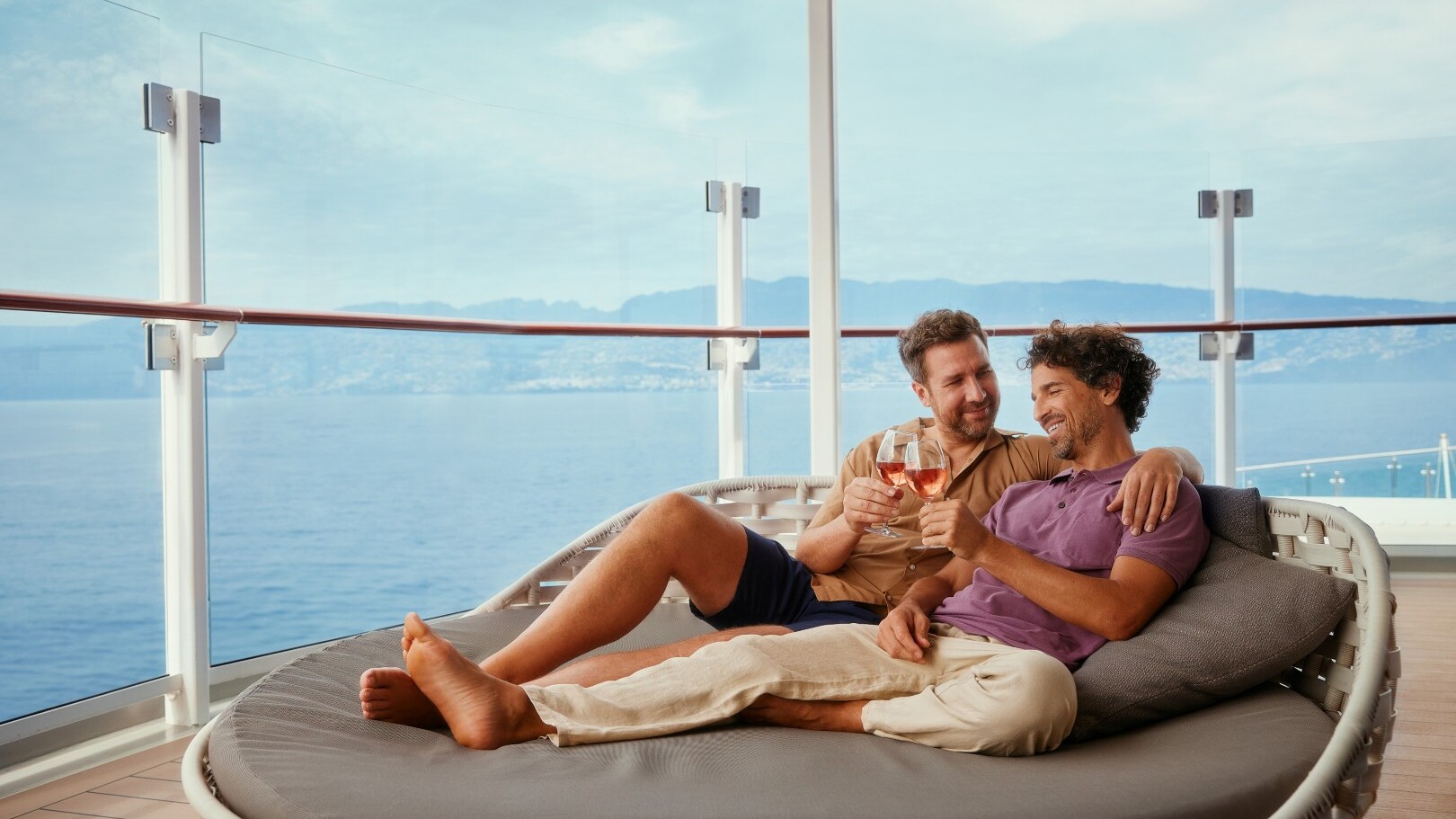 Schiffsreisen zum Wohlfühlen — Foto: TUI Cruises