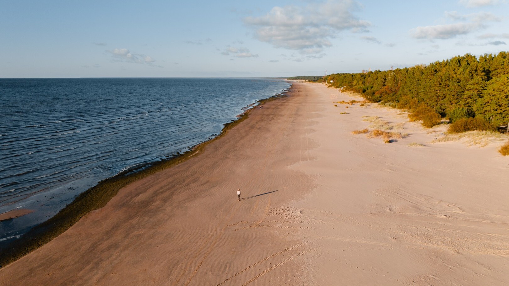 Lange Sandstrände in Estland — Foto: Visit Estonia