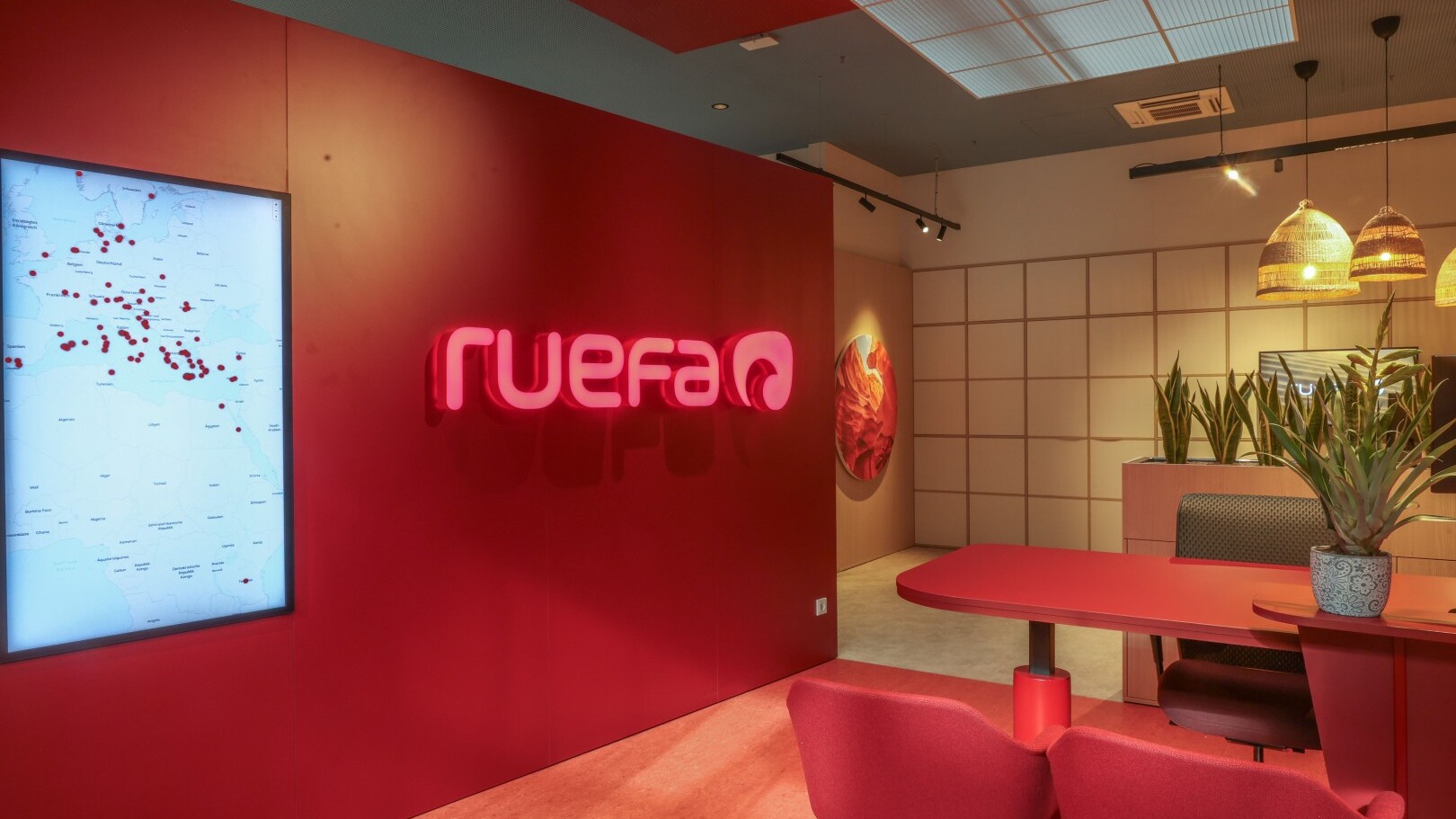 Ruefa Reisestore Vösendorf — Foto: Jürg Christandl