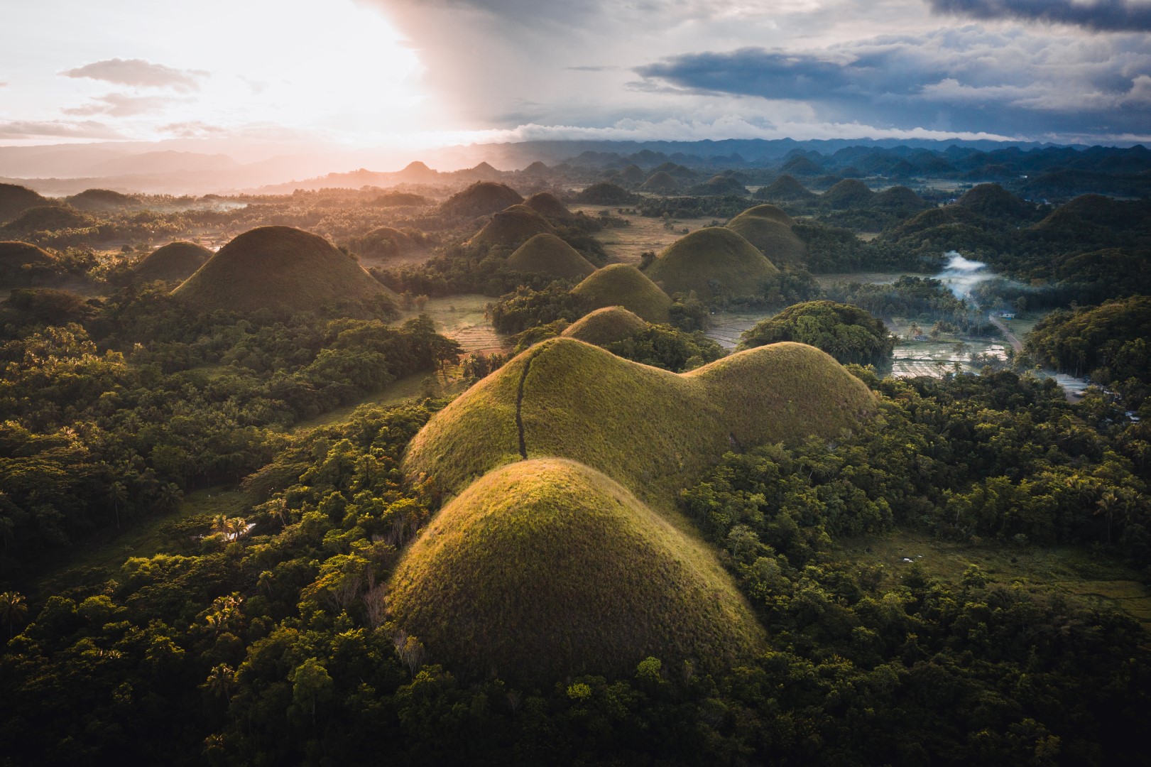 Chocolate Hills, Bohol — Foto: Philippine Department of Tourism  
