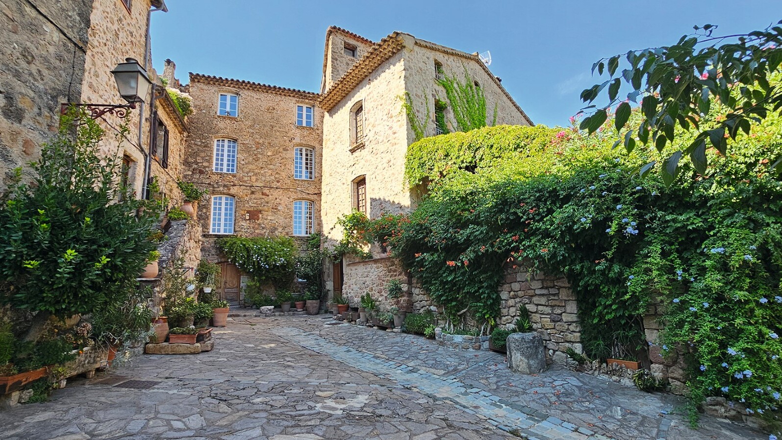 Les Arc sur Argens — Foto: Martina Ehn