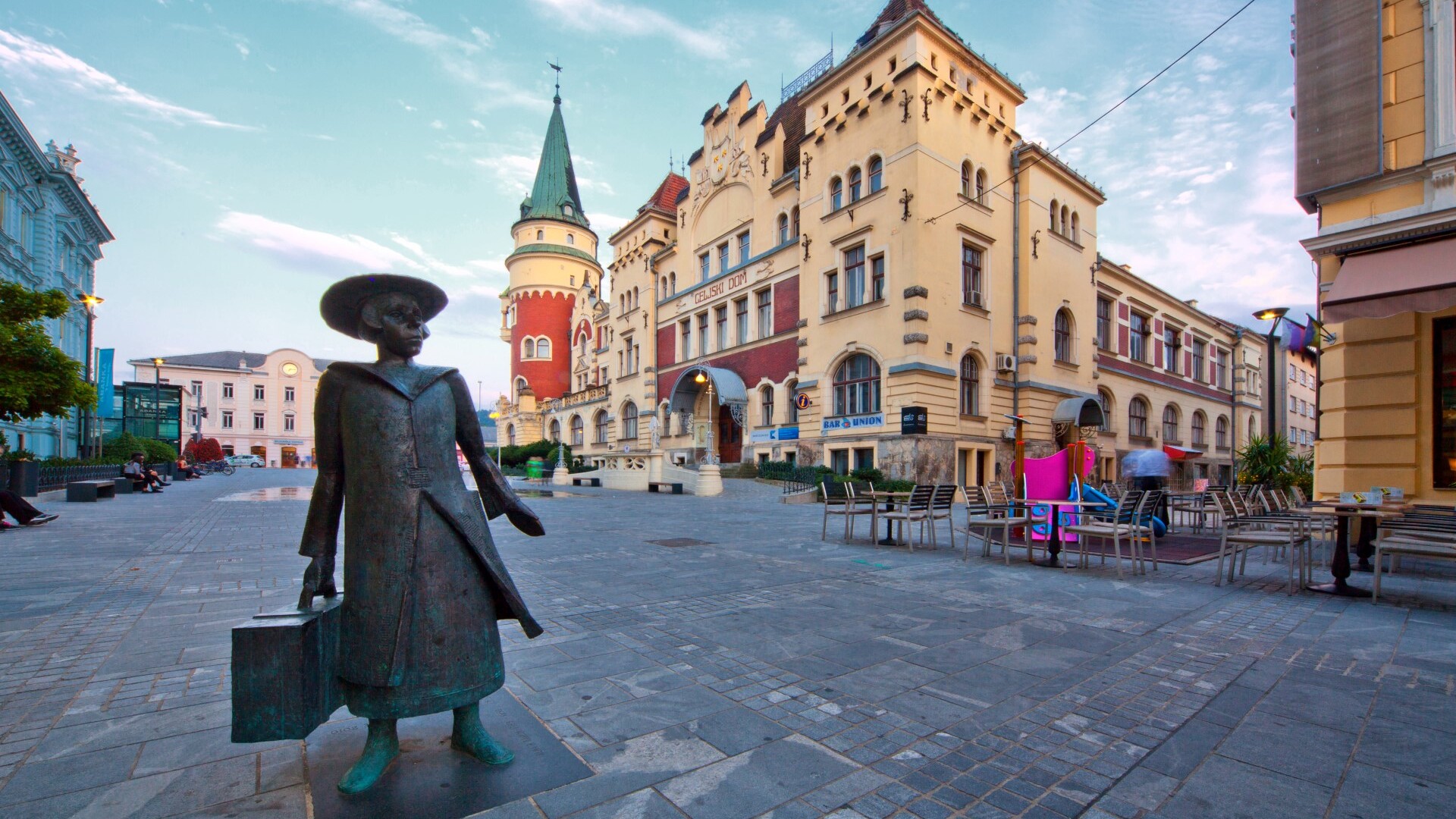 Alma Karlin Denkmal in Celje — Foto: slovenia.info