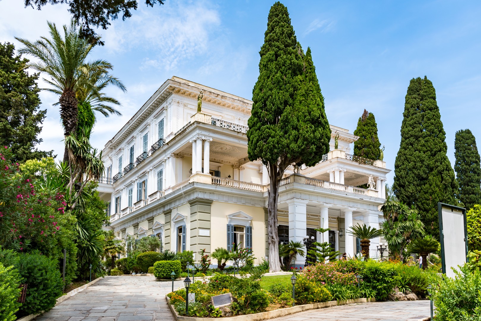 Achilleion auf Korfu — Foto: Wirestock Creators / Shutterstock.com