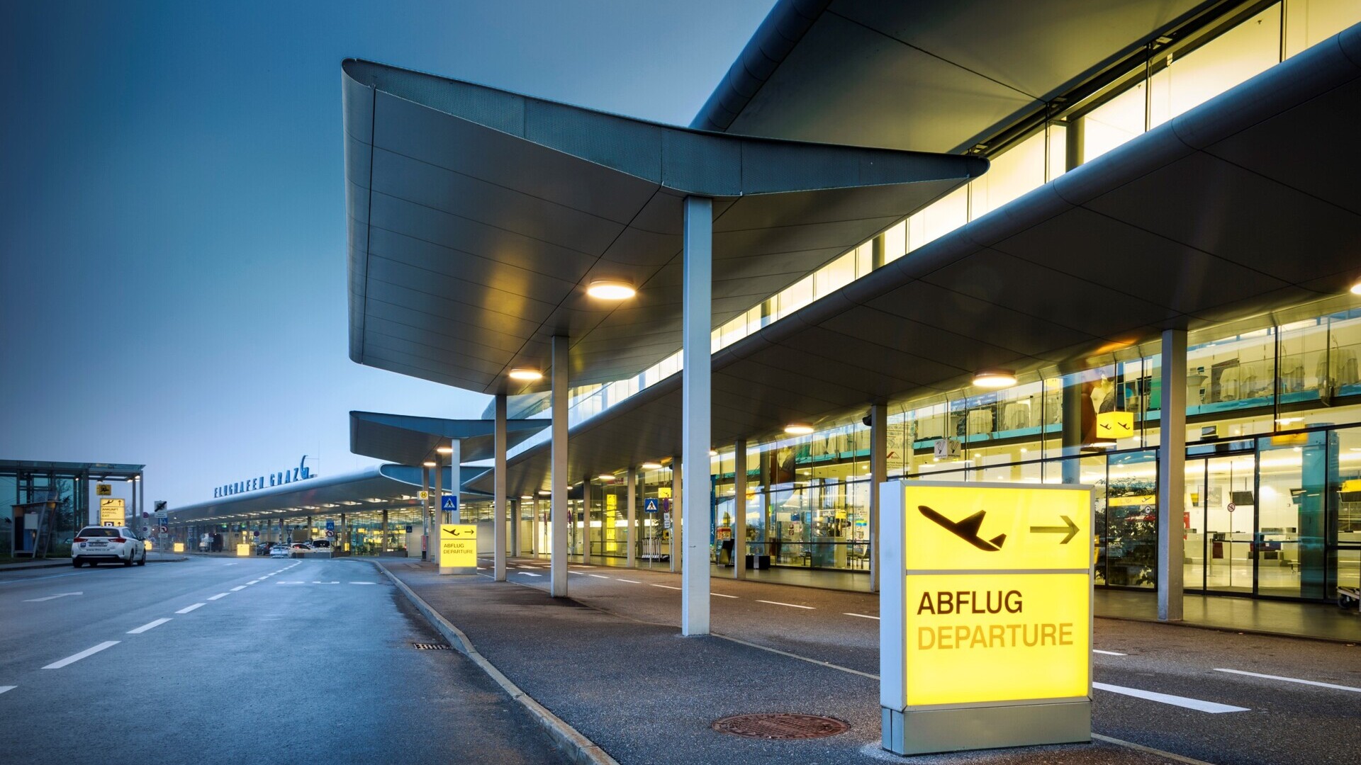 Graz Airport  &mdash; Foto: wolfganghummer.com / Grazer Flughafen