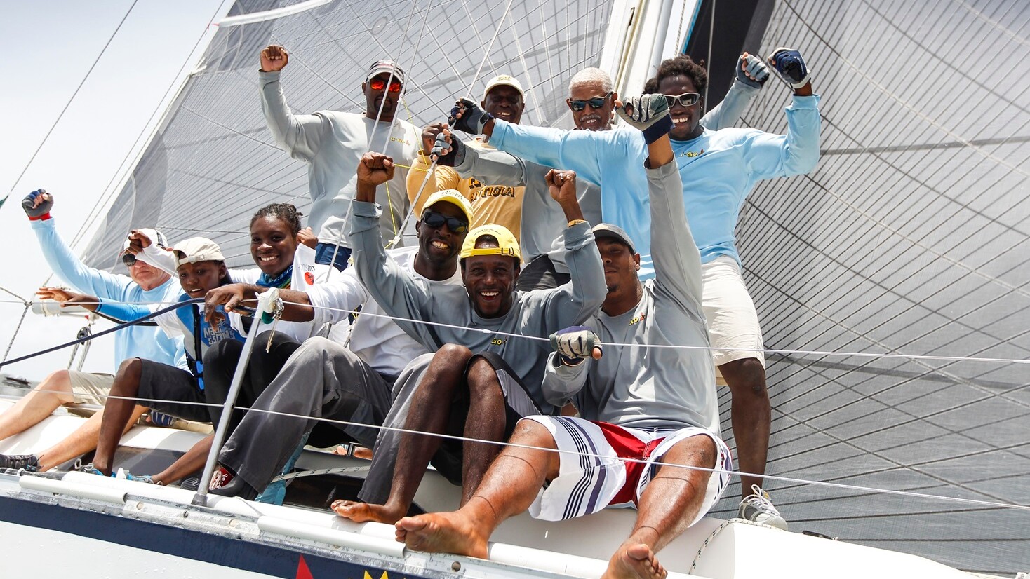 Team Antigua bei der Antigua Sailing Week  — Foto: Paul Wyeth