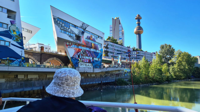 Street Art River Cruise der DDSG — Foto: Christiane Reitshammer, www.textkitchen.at
