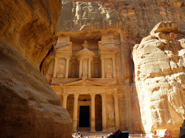 Felsenstadt Petra, Jordanien — Foto: Gebeco