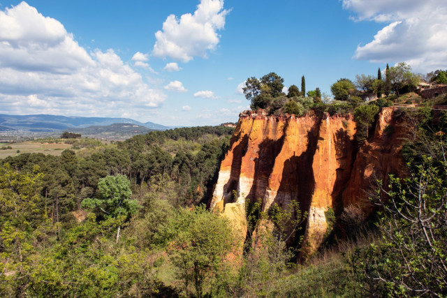 Die Ockerfelsen von Roussillon — Foto: Coquillade Provence