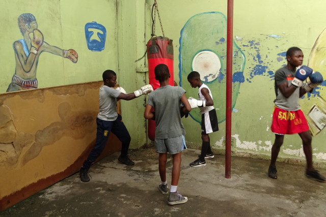 Boxclub für Kids in Ghana — Foto: Christiane Reitshammer, www.textkitchen.at
