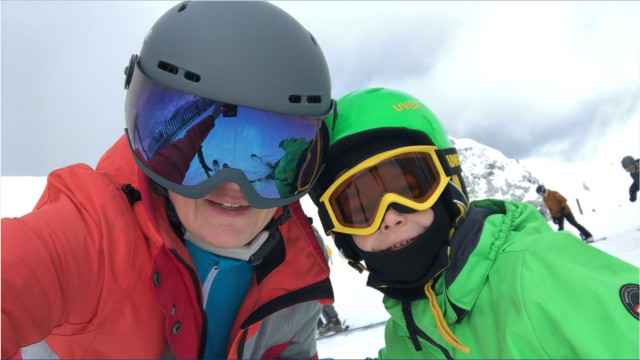 Monika und Jakob - unterwegs im Snow Space Salzburg — Foto: Monika Graf